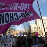 La pilule reste autorisée, mais avec des règles plus strictes qui prévoient notamment la nécessité de prendre des rendez-vous en personne avec les médecins pour en bénéficier (archives).